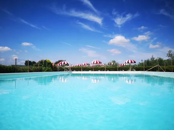 Ingresso in Piscina su prenotazione