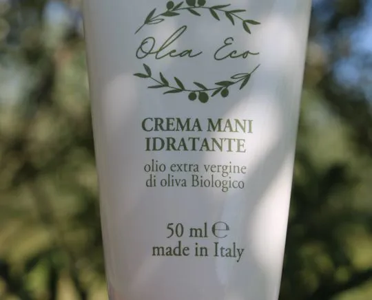 Crema Mani